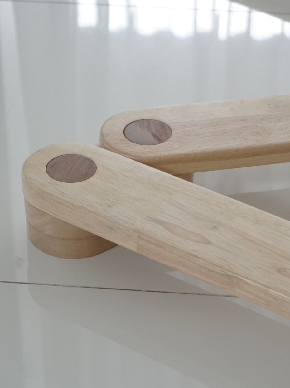 Dahan Balance Beam