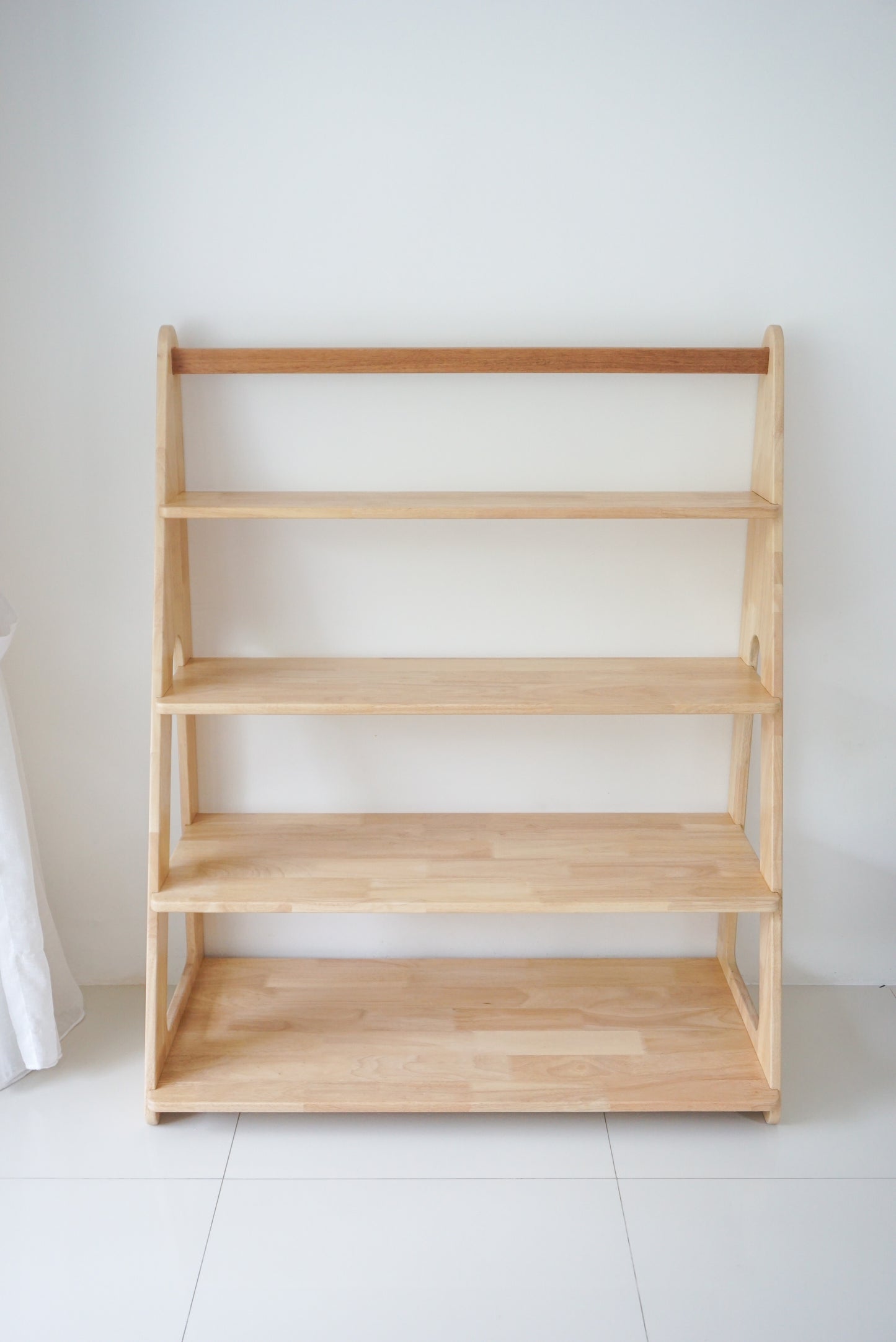 Embun Play Shelf