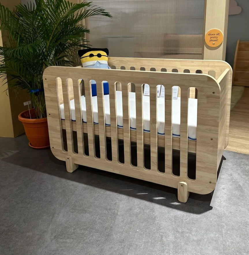 Lena Baby Cot